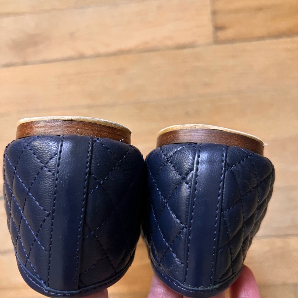 Brooks Brothers Navy Blue Quilted Leather Ballet Flats Cap Toe Shoes - Picture 6 of 7